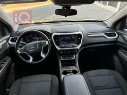 GMC Acadia